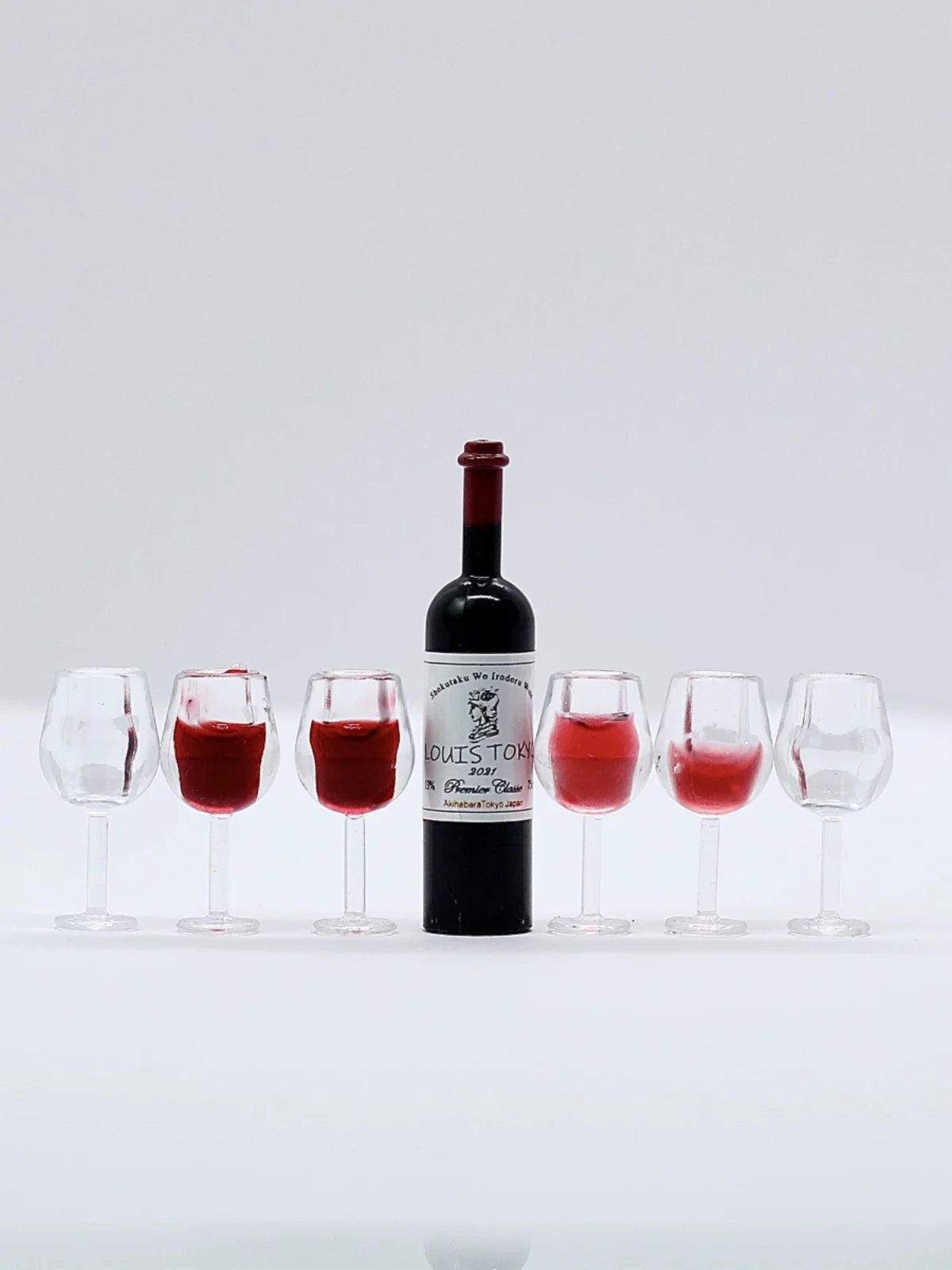 1:12 Dollhouse Miniature Wine Bottle and Goblet Glasses Set, Realistic Mini Bar Accessories for Dollhouse Kitchen Dining Scene Decor