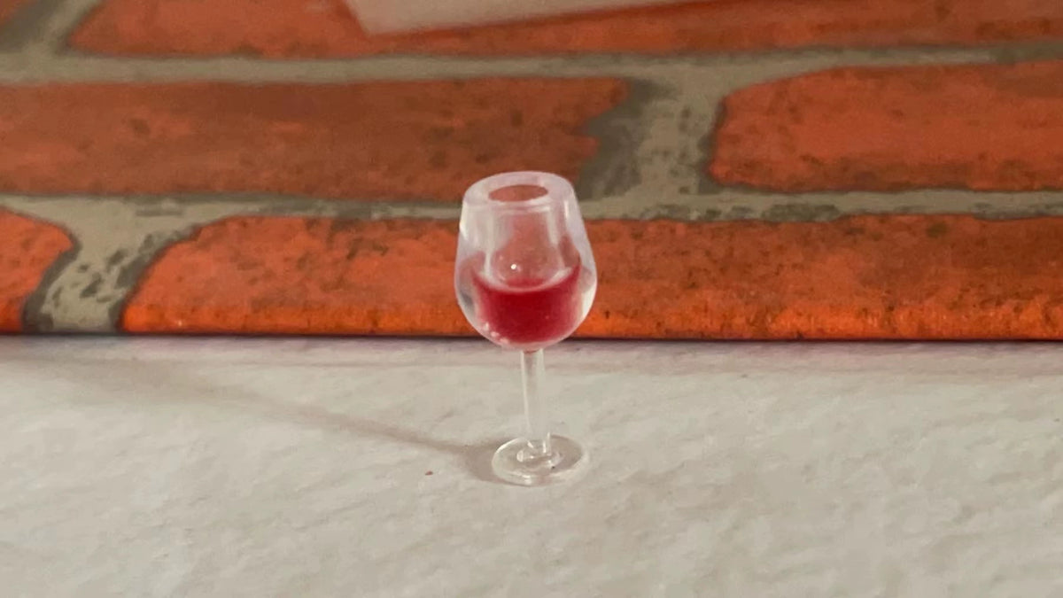 1:12 Dollhouse Miniature Wine Bottle and Goblet Glasses Set, Realistic Mini Bar Accessories for Dollhouse Kitchen Dining Scene Decor